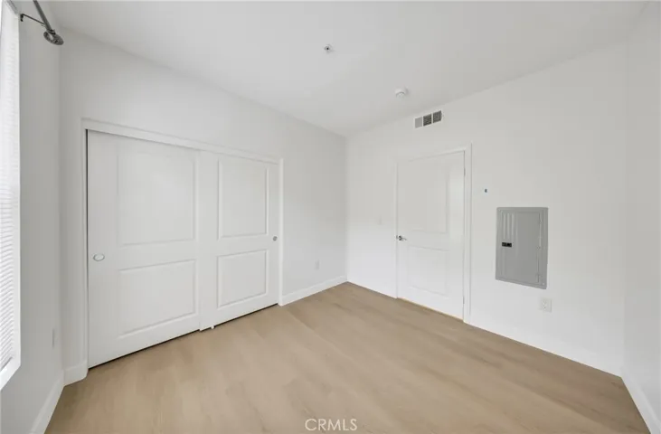 128 N Oak Knoll 111, Pasadena, California 91101