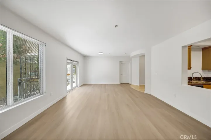 128 N Oak Knoll 111, Pasadena, California 91101