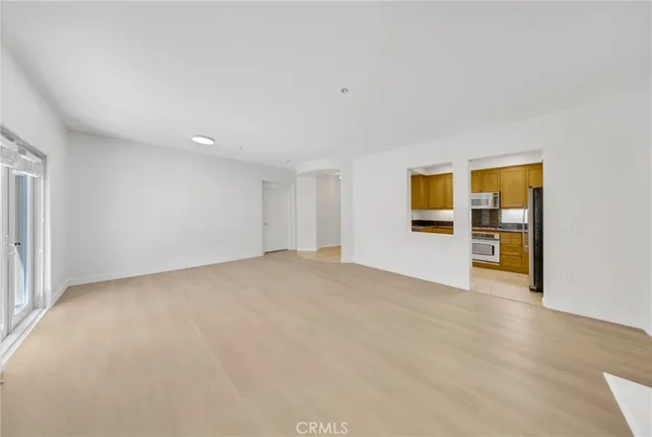 128 N Oak Knoll 111, Pasadena, California 91101