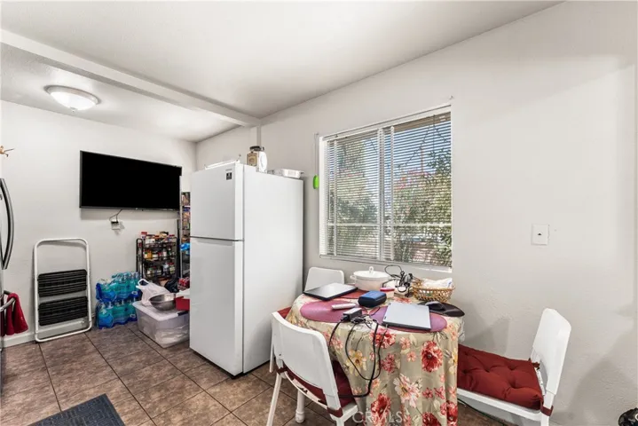406 408 E Avenue Q7, Palmdale, California 93550