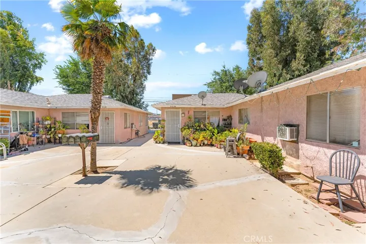 406 408 E Avenue Q7, Palmdale, California 93550