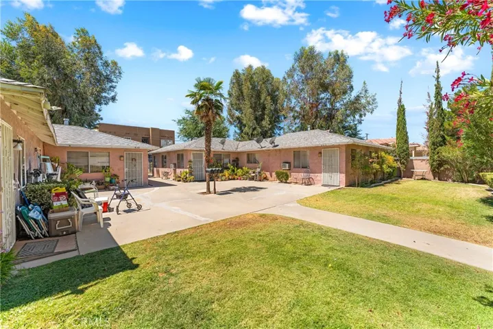 406 408 E Avenue Q7, Palmdale, California 93550