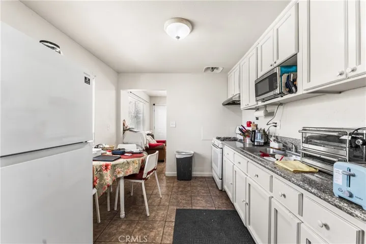 406 408 E Avenue Q7, Palmdale, California 93550