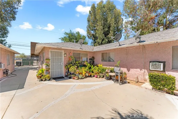 406 408 E Avenue Q7, Palmdale, California 93550