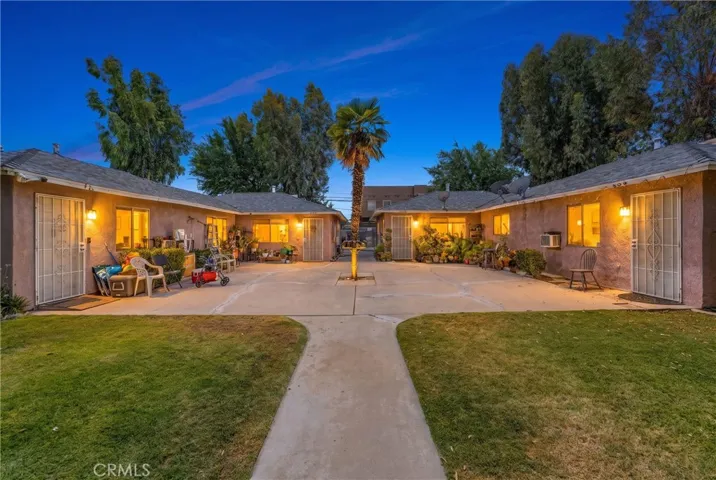 406 408 E Avenue Q7, Palmdale, California 93550
