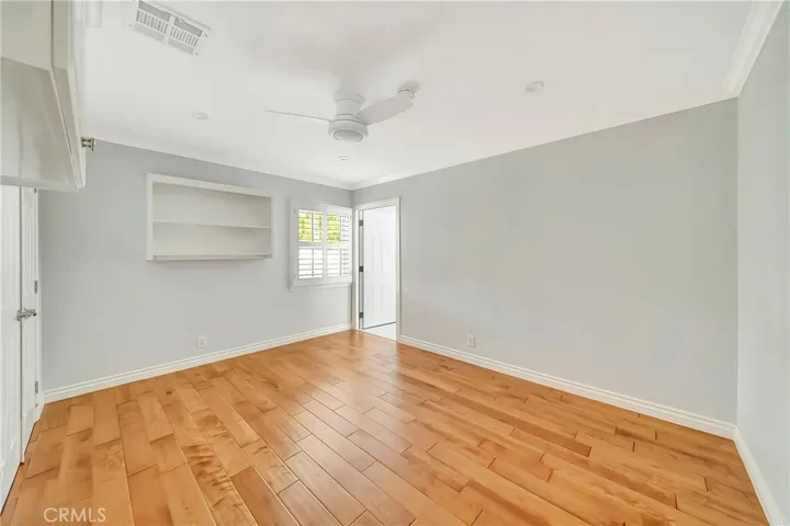 22907 Leonora Dr, Woodland Hills, California 91367