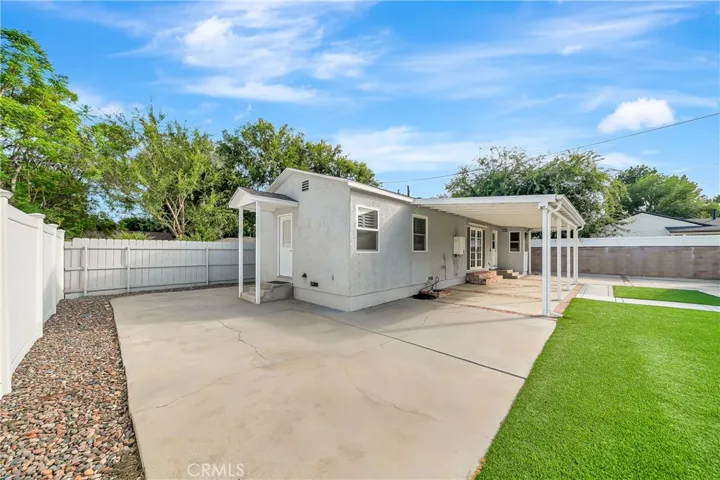 22907 Leonora Dr, Woodland Hills, California 91367