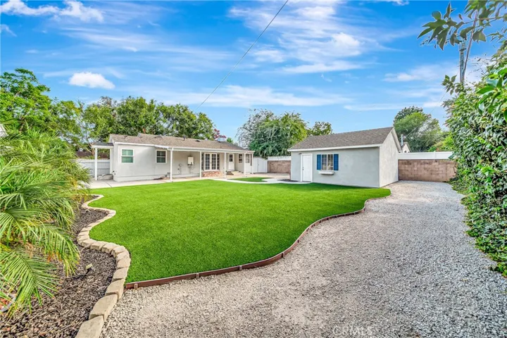 22907 Leonora Dr, Woodland Hills, California 91367