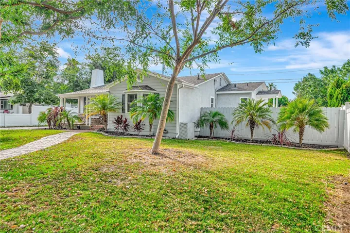 22907 Leonora Dr, Woodland Hills, California 91367