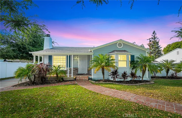 22907 Leonora Dr, Woodland Hills, California 91367