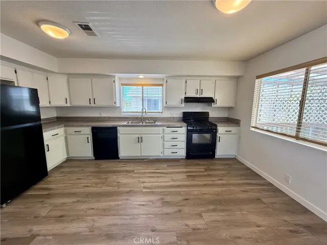 190 B Costa Mesa B, Costa Mesa, California 92627