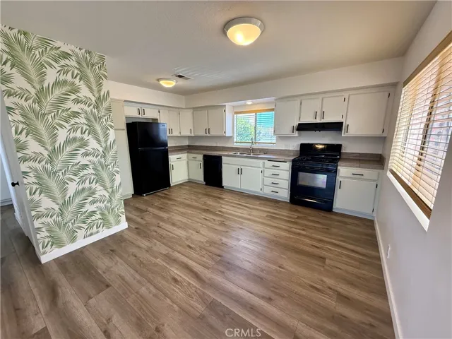 190 B Costa Mesa B, Costa Mesa, California 92627