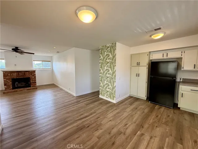 190 B Costa Mesa B, Costa Mesa, California 92627