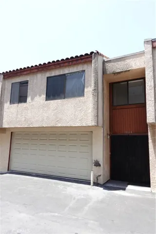 Entrance/ Garage