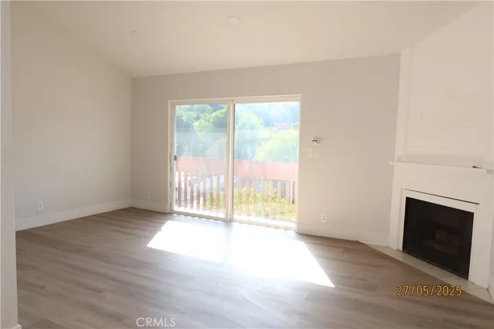 Living Rm