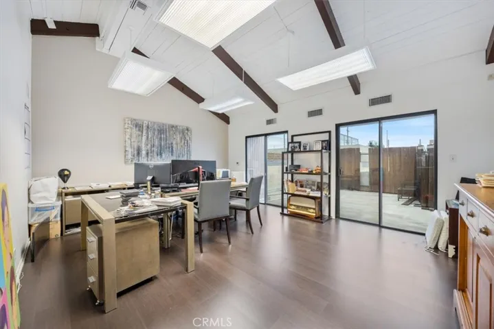2320 Cotner, Los Angeles, California 90064