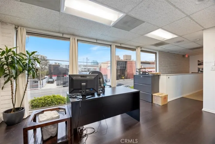 2320 Cotner, Los Angeles, California 90064