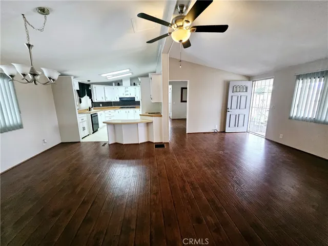 9161 Santa Fe E 20, Hesperia, California 92345