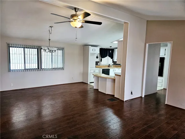 9161 Santa Fe E 20, Hesperia, California 92345