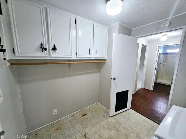 9161 Santa Fe E 20, Hesperia, California 92345