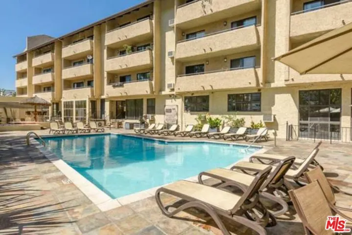 10982 Roebling Avenue 511, Los Angeles, California 90024