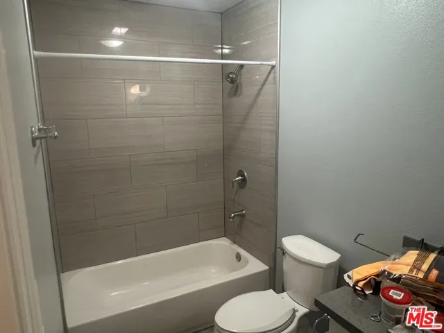 223 E 30th Street, Los Angeles, California 90011