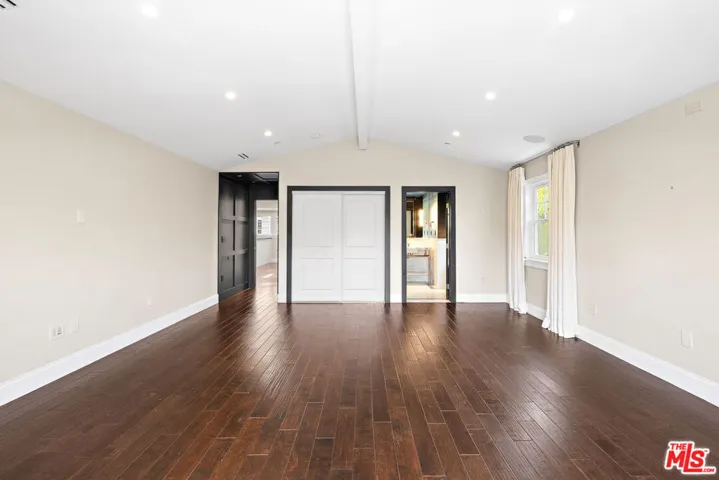 1147 Centinela Avenue, Santa Monica, California 90403