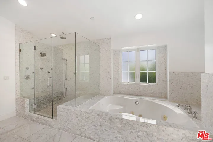 1147 Centinela Avenue, Santa Monica, California 90403