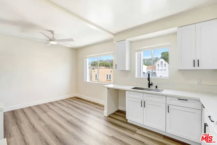 8208 Romaine Street 4, West Hollywood, California 90046