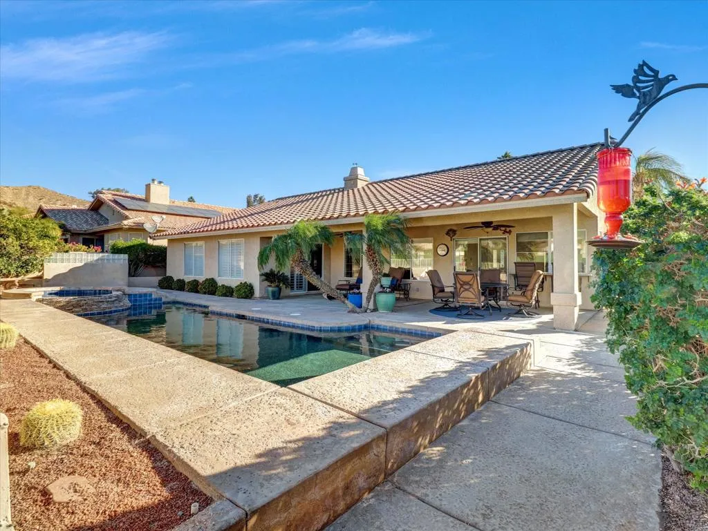 55-8567 Clubhouse Blvd-55