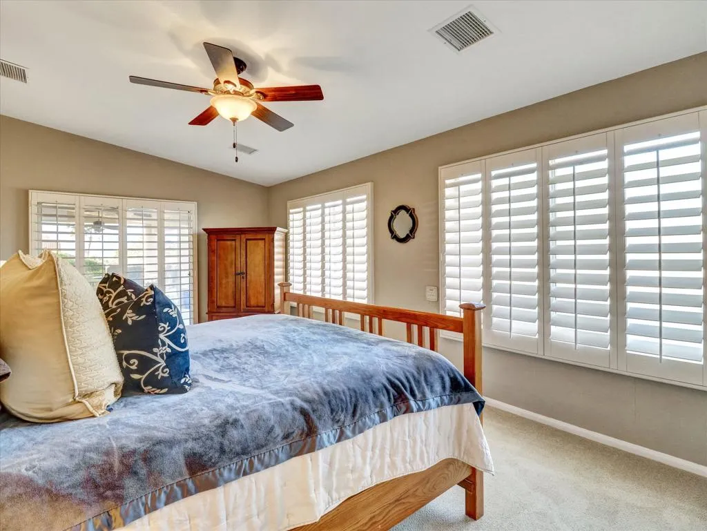 42-8567 Clubhouse Blvd-42