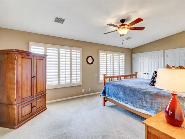 39-8567 Clubhouse Blvd-39