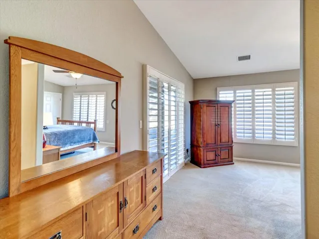 38-8567 Clubhouse Blvd-38