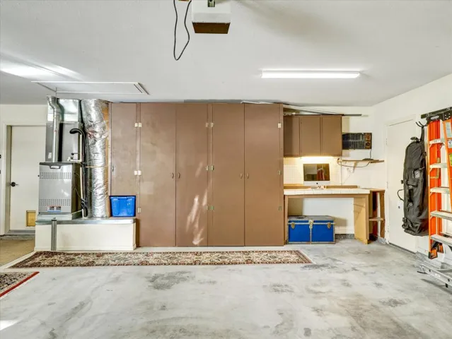 47-8567 Clubhouse Blvd-47