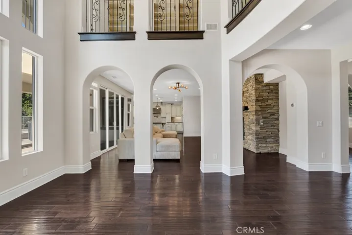 9611 Baden, Chatsworth, California 91311