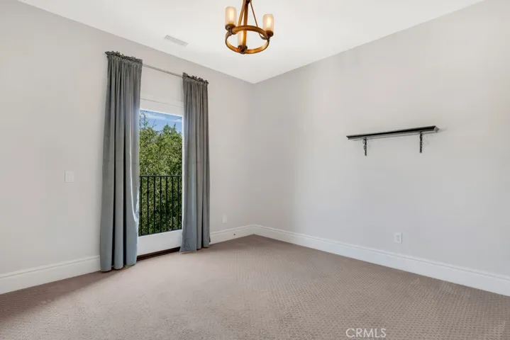 9611 Baden, Chatsworth, California 91311