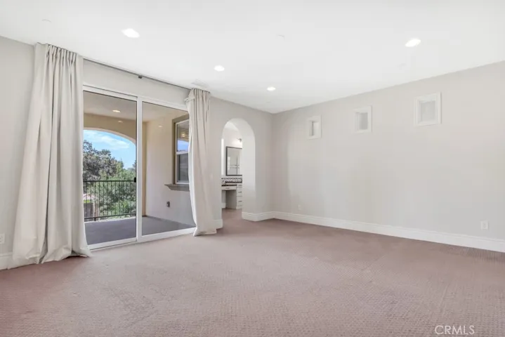 9611 Baden, Chatsworth, California 91311