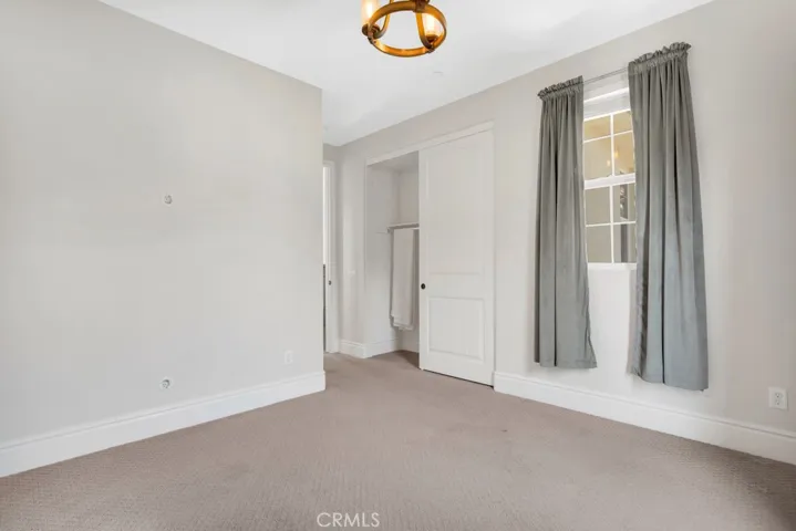 9611 Baden, Chatsworth, California 91311
