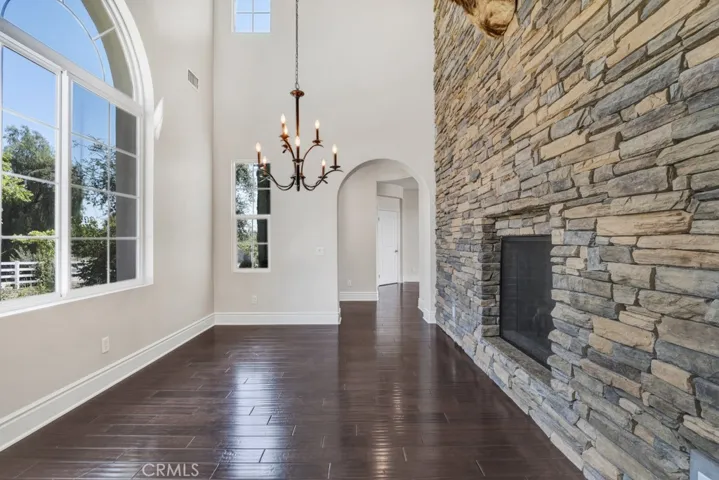 9611 Baden, Chatsworth, California 91311