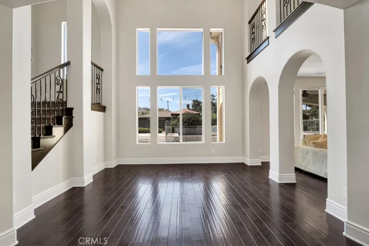 9611 Baden, Chatsworth, California 91311