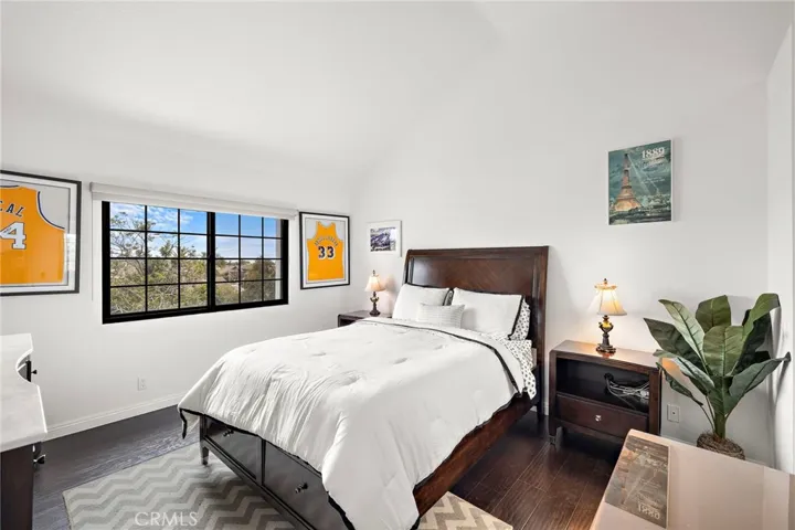 8206 Bridgepoint 206, Huntington Beach, California 92646