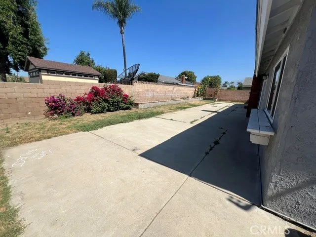 2544 S Garfield, Ontario, California 91761