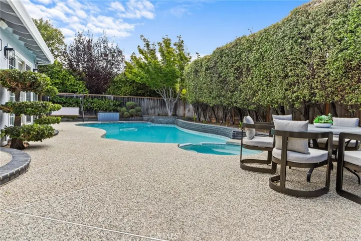 2600 Neves Court, Santa Clara, California 95051