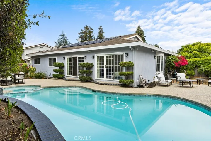 2600 Neves Court, Santa Clara, California 95051