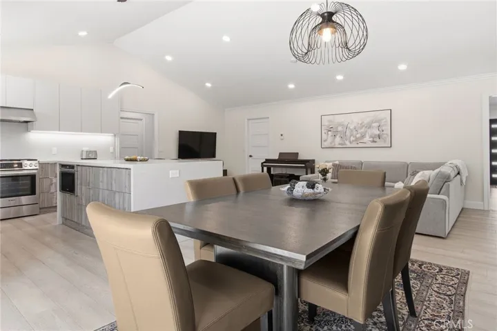 2600 Neves Court, Santa Clara, California 95051