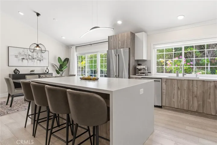 2600 Neves Court, Santa Clara, California 95051