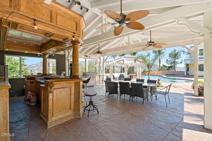 Cabana Bar