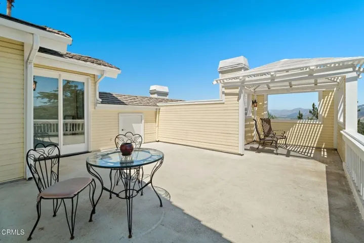 Private Deck