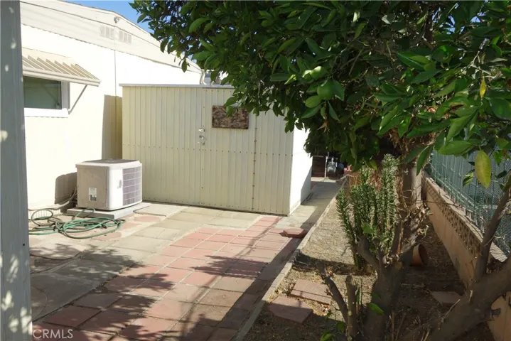 808 S Lyon, Hemet, California 92543