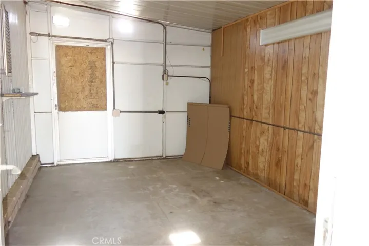 808 S Lyon, Hemet, California 92543